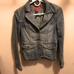 Mossimo Mossissue Jean Jacket , size small